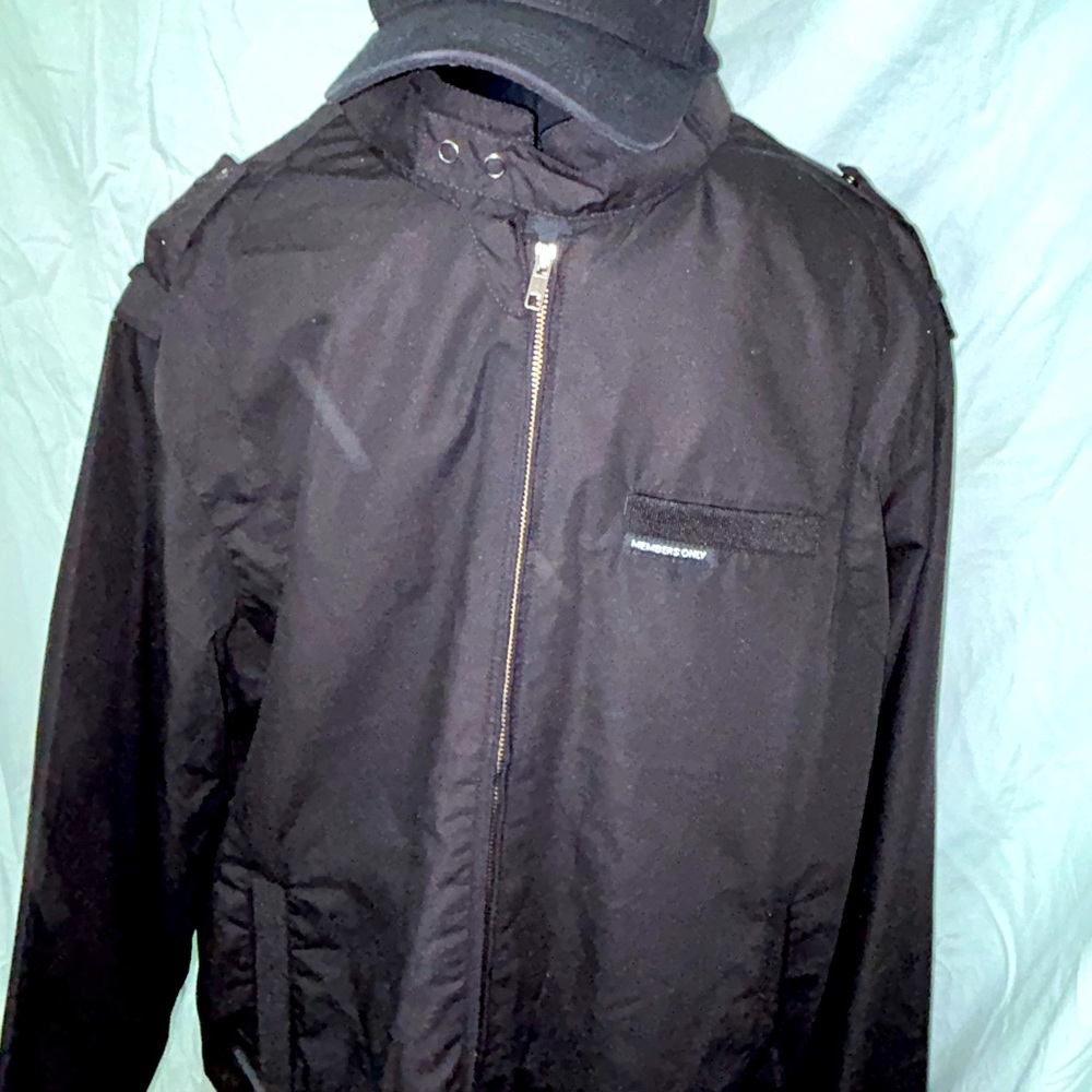 Black XL Members only - become a member for 39 - ships tomorrow